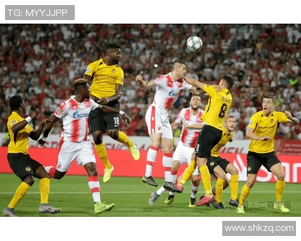 彩旗足球明星盘点及其在球场上的精彩表现与成就分析 彩旗足球明星盘点及其在球场上的精彩表现与成就分析